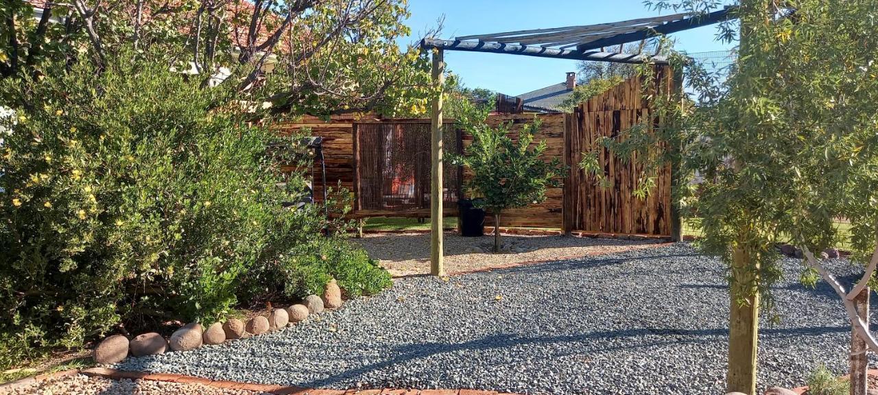 Mitat Guesthouse Beaufort West Dış mekan fotoğraf