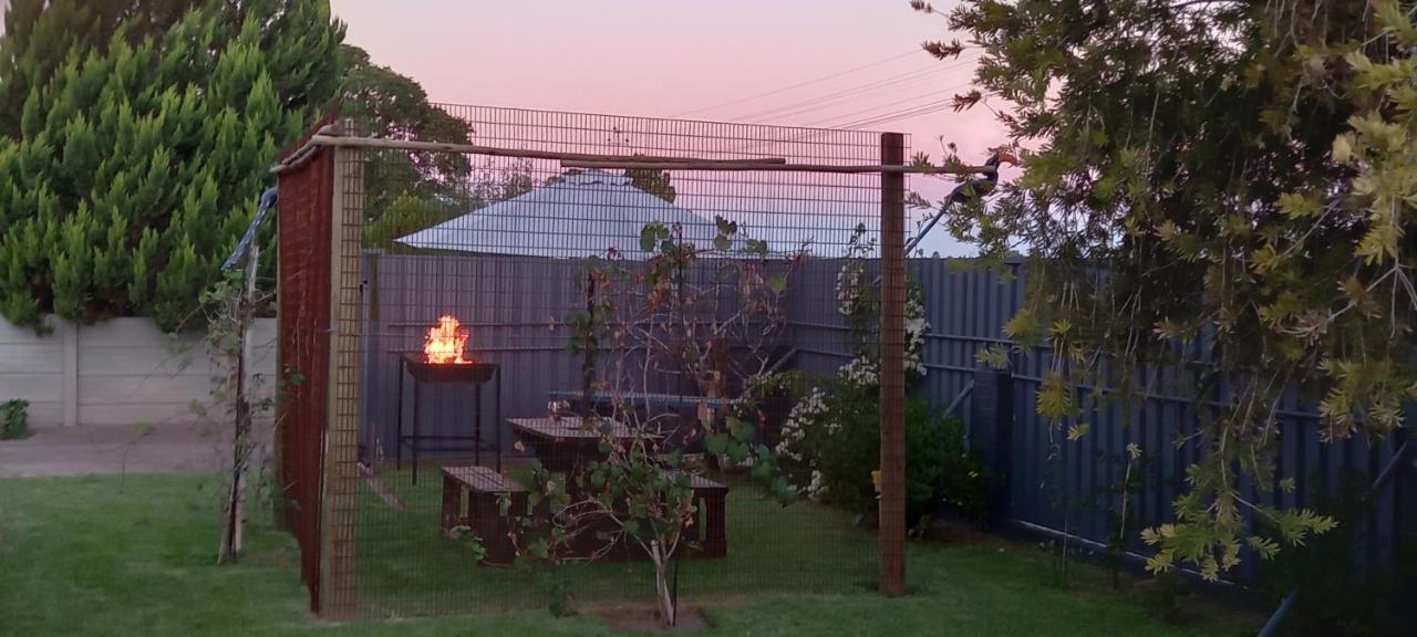 Mitat Guesthouse Beaufort West Dış mekan fotoğraf