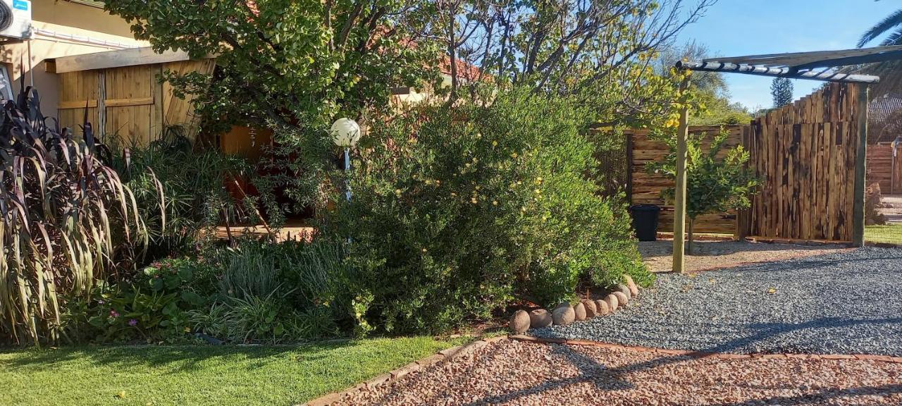 Mitat Guesthouse Beaufort West Dış mekan fotoğraf