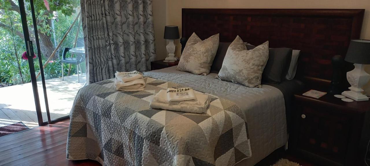 Mitat Guesthouse Beaufort West Dış mekan fotoğraf