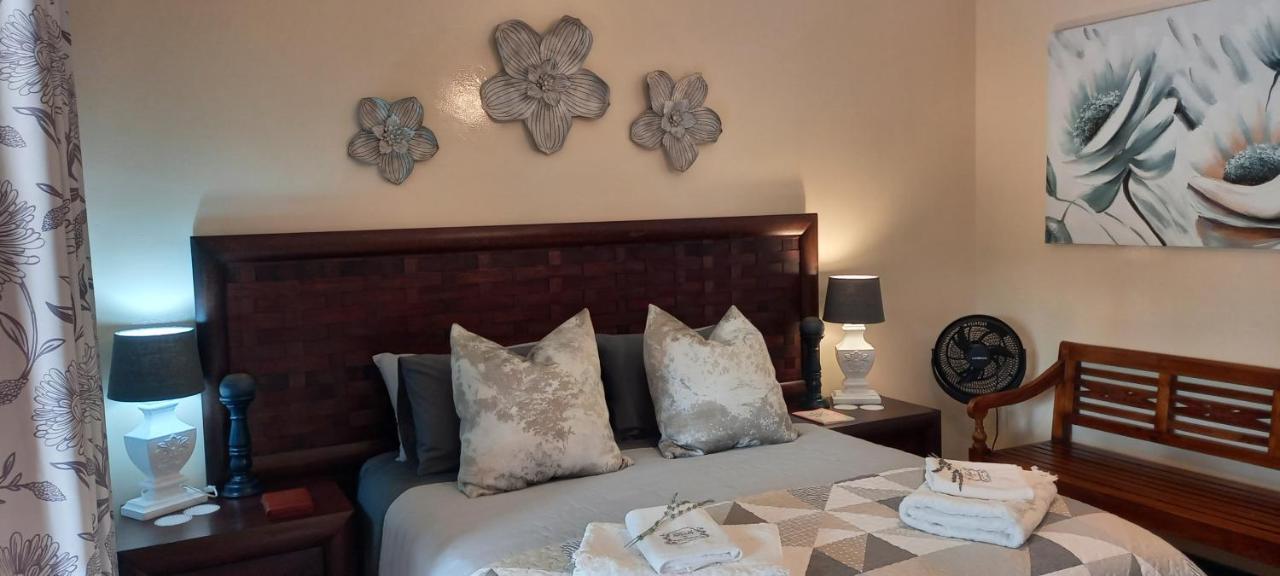 Mitat Guesthouse Beaufort West Dış mekan fotoğraf