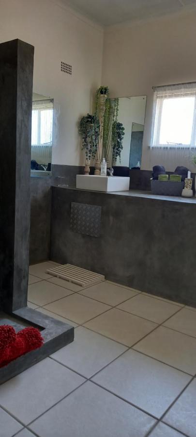 Mitat Guesthouse Beaufort West Dış mekan fotoğraf