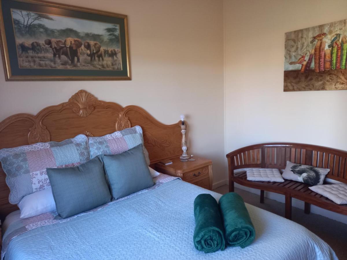 Mitat Guesthouse Beaufort West Dış mekan fotoğraf